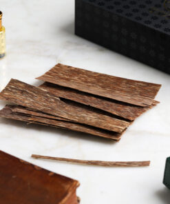 Prachin oud chips incense box